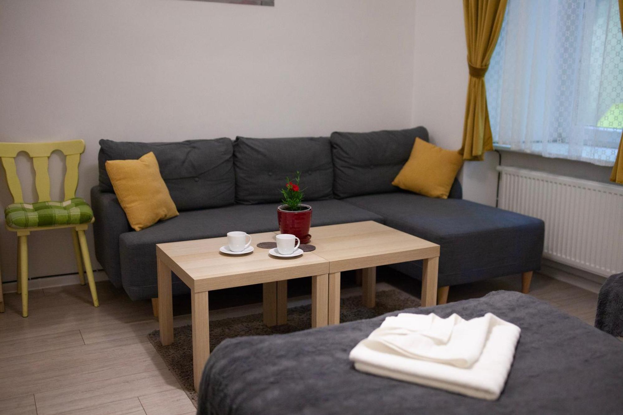 Lukas Guest Rooms Krakau Exterior foto