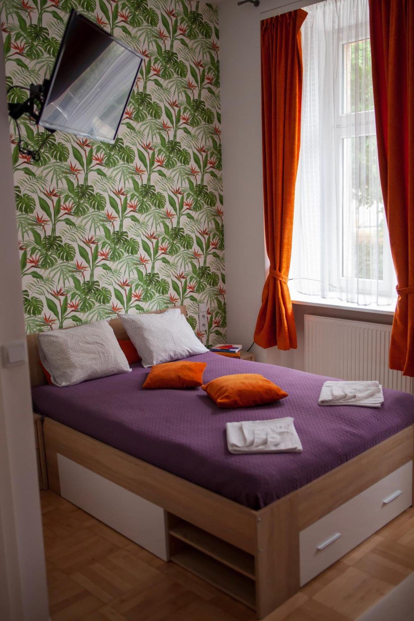 Lukas Guest Rooms Krakau Exterior foto