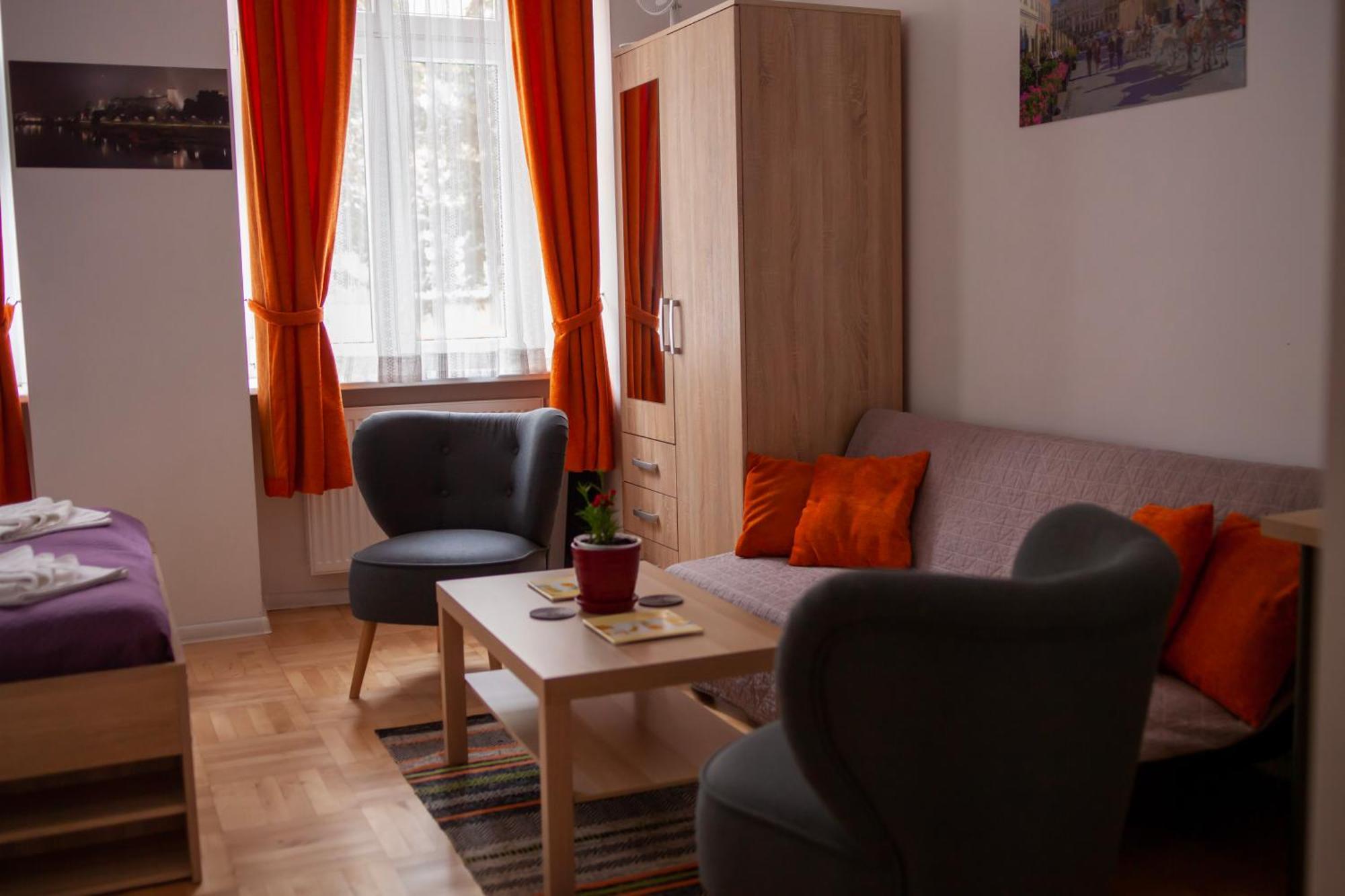 Lukas Guest Rooms Krakau Exterior foto