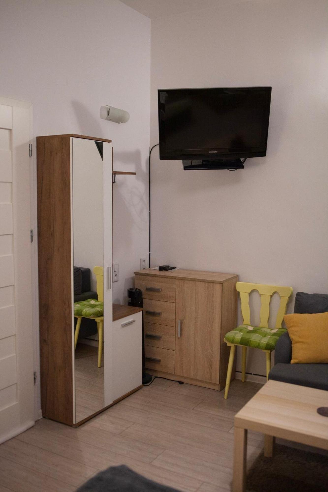 Lukas Guest Rooms Krakau Exterior foto